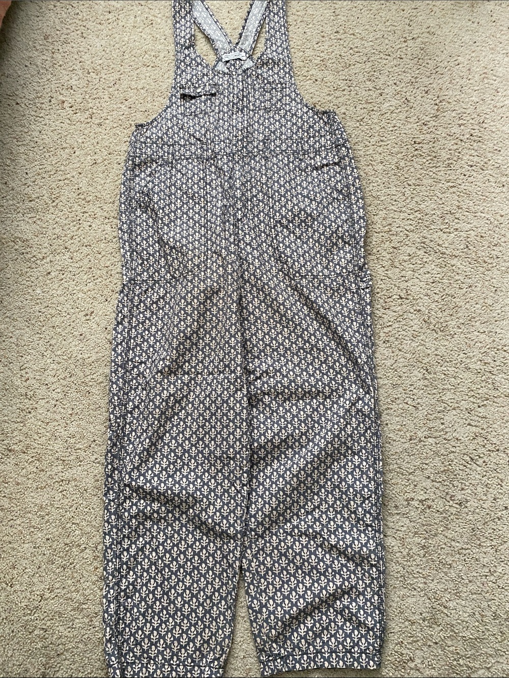Urban Outfitters Camille Printed Overalls. M. - Picture 4 of 13